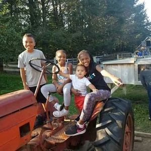 Meet your Posher, Lucille